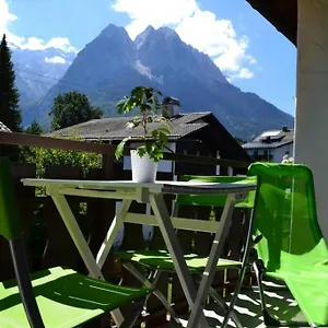 Stimmer Apartment